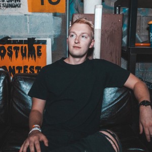user-avatar