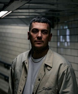user-avatar