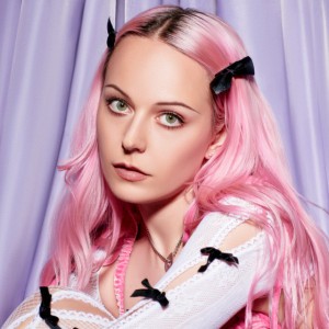 user-avatar