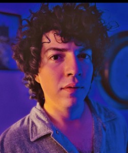 user-avatar