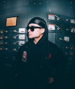 user-avatar