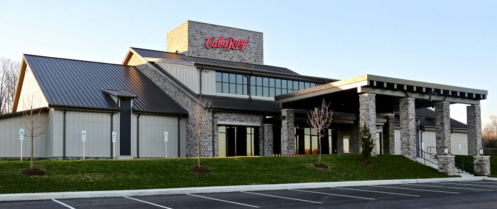 Ray Stevens Opens Nashville's CabaRay Showroom