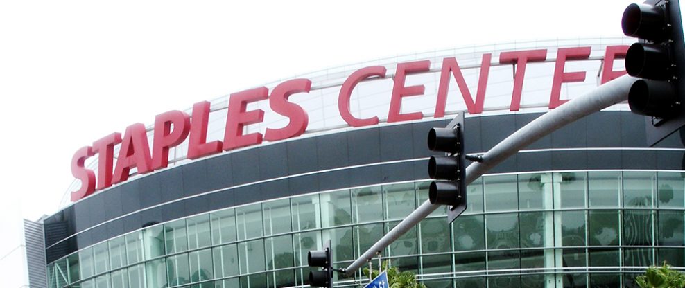 Voting Extended At The Staples Center