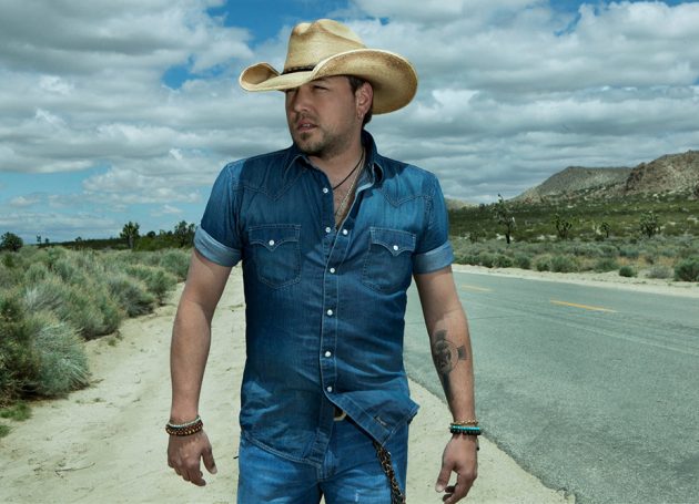 Jason Aldean To Receive The 2022 Country Radio Broadcasters Artist Humanitarian Award