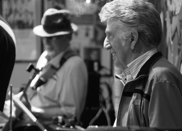 Longtime Elvis Presley Drummer DJ Fontana Passes