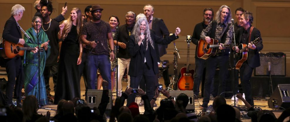 Patti Smith, Bob Weir To Headline Pathway To Paris Concert