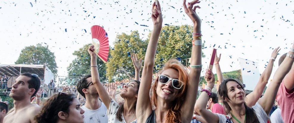 Live Nation Expands Ban Of Plastics To UK Festivals, Venues