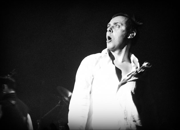 Bauhaus Frontman Peter Murphy Reschedules NY Residency Shows After Suffering Heart Attack