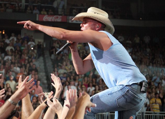 Kenny Chesney's No Shoes Reef Partners To Develop New Artificial Reef In Florida