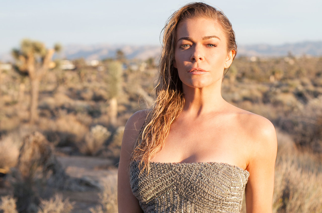 LeAnn Rimes Cancels Multiple Shows Due To Bleeding Vocal Cords