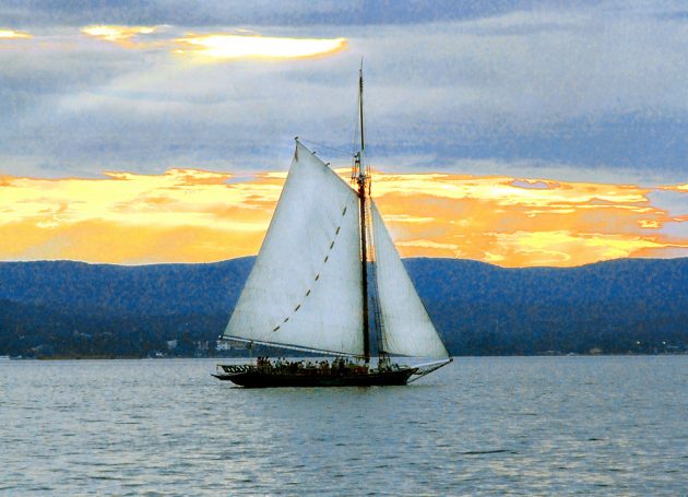 The Hudson sloop Clearwater