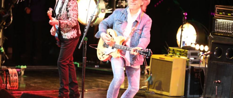 Dwight Yoakam and Warner Music Group Settle Copyright-Termination Lawsuit ... One Year Later