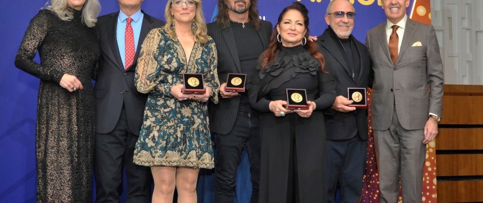 Dave Grohl, Susan Tedeschi and Gloria and Emilio Estefan Awarded Smithson Medals