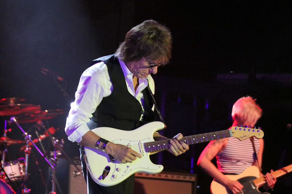 Legendary Guitarist Jeff Beck, Dead At 78 - CelebrityAccess