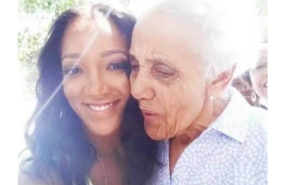 Grammy Nominated Country Artist Mickey Guyton Releases New Video for The Alzheimer Association Music Moments Campaign