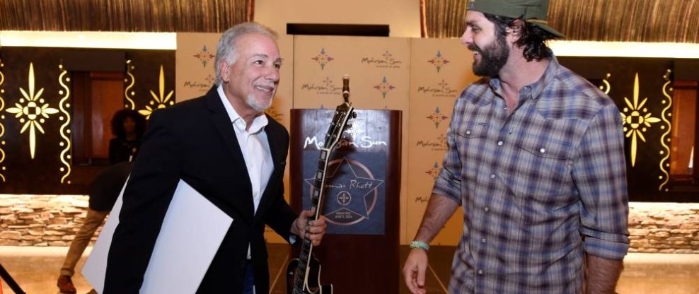 Country Singer/Songwriter Thomas Rhett Inducted Into Mohegan Sun Arena's Walk of Fame