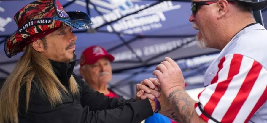 Bret Michaels Honors Veterans In Home State of Pennsylvania