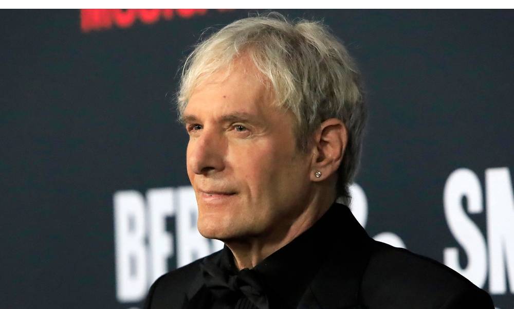 Michael Bolton Taking A Break From Touring With Brain Tumor Diagnosis ...