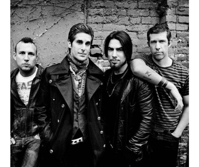 Jane's Addiction Cancels U.S. Tour After On-Stage Fight