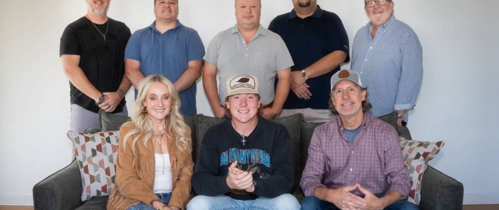 Truth Or Dare Records Signs Austin Williams To RECORDS Nashville / Columbia Records