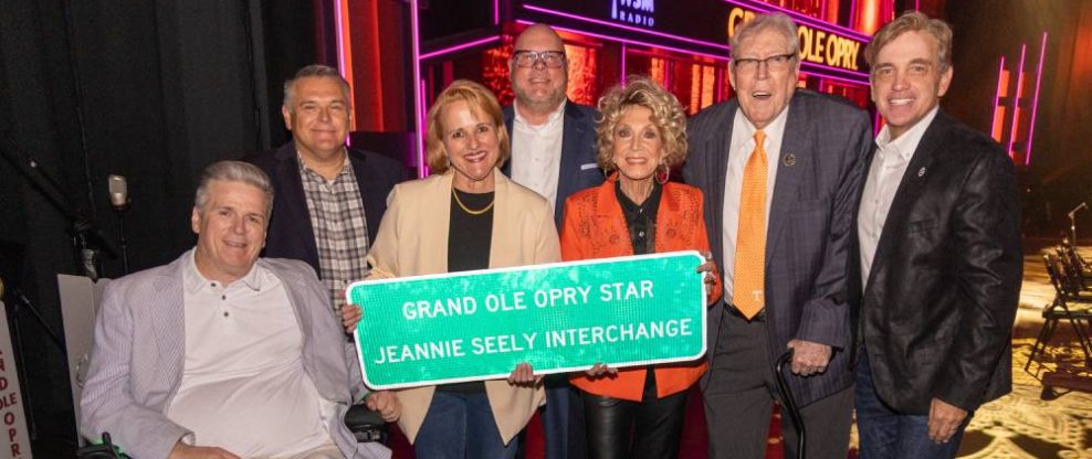 Country Music's Jeannie Seely Honored With 'Jeannie Seely Interchange' Road Sign Near Grand Ole Opry