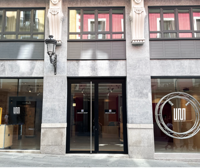 UMusic Hotel