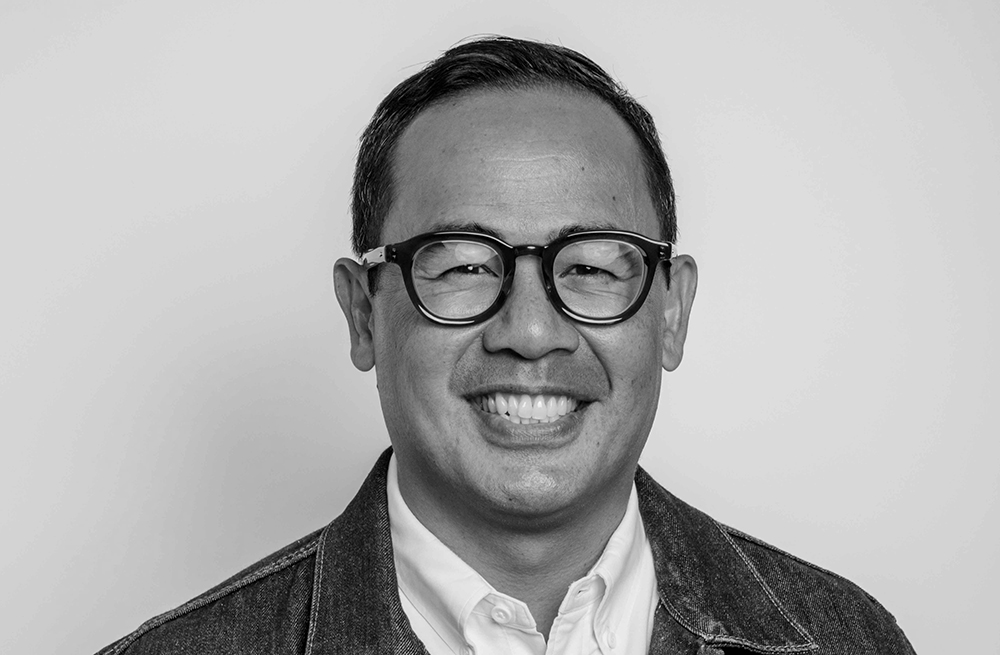 Mike Chuthakieo