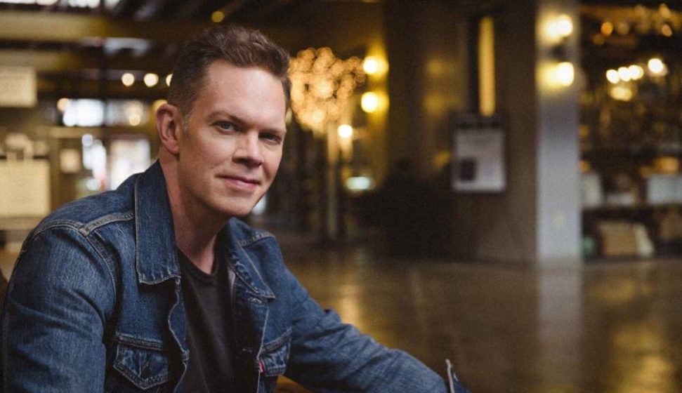 Jason Gray Extends Exclusive Recording/Publishing Agreement With Centricity Music And Announces Acoustic Storytime Tour